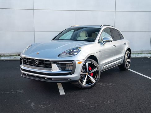New 2026 Porsche Macan S AWD/4WD image 1