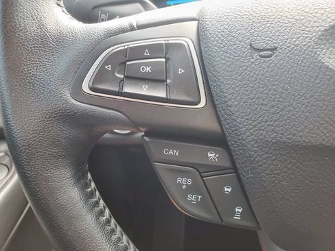 Used 2019 Ford Escape Titanium AWD/4WD image 26