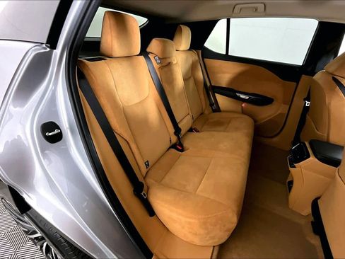 Used 2023 Lexus RZ 450e Premium image 19