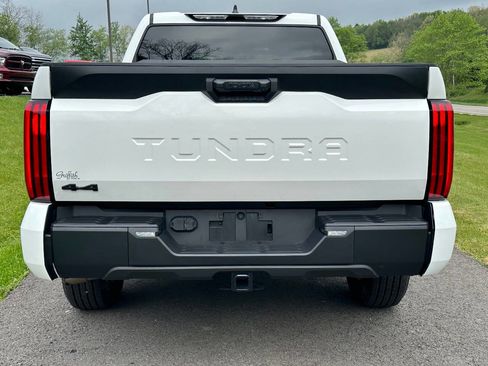 Used 2025 Toyota Tundra SR5 AWD/4WD image 4