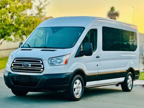 Used 2019 Ford Transit 350 XLT RWD image 1