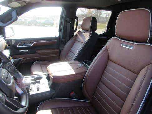New 2026 GMC Sierra 1500 Denali Ultimate AWD/4WD image 15