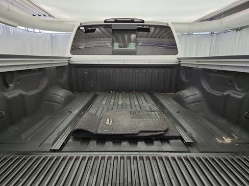 Used 2018 Nissan Titan PRO-4X AWD/4WD image 33