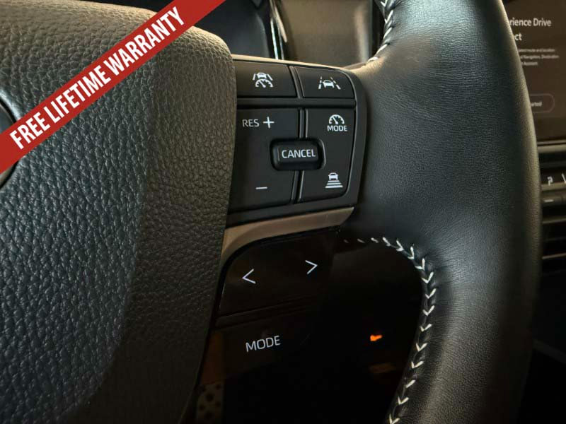 Used 2025 Toyota Camry SE FWD image 33