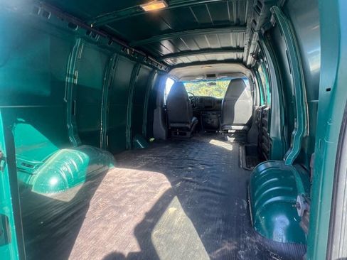 Used 2001 GMC Savana 2500 image 8