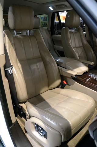 Used 2017 Land Rover Range Rover HSE AWD/4WD image 10