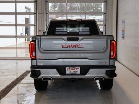 New 2026 GMC Sierra 1500 AT4 w/ AT4 Premium Package AWD/4WD image 9