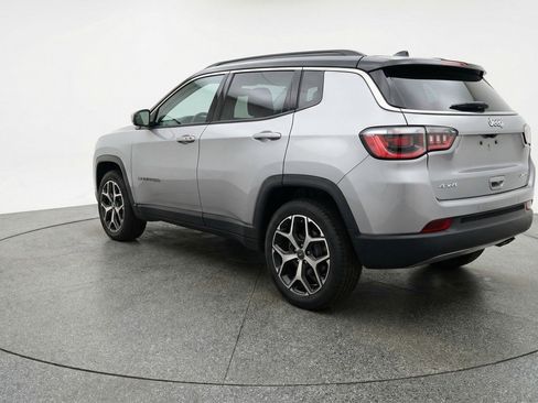 Used 2025 Jeep Compass Limited AWD/4WD image 6