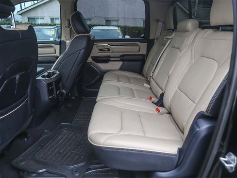 Used 2019 RAM 1500 Limited w/ Advanced Safety Group image 17