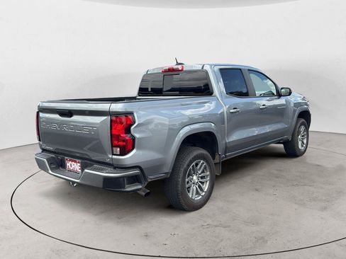 Used 2024 Chevrolet Colorado LT w/ LT Convenience Package RWD image 5