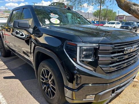 Used 2022 GMC Sierra 1500 Elevation AWD/4WD image 2