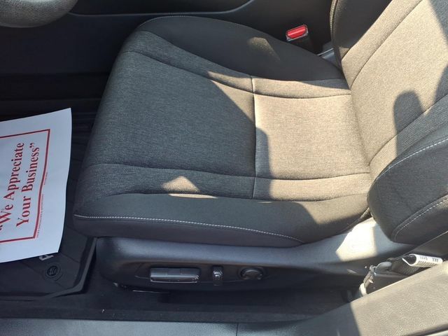 Used 2025 Honda Accord SE image 14