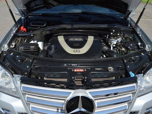Used 2008 Mercedes-Benz GL 550 4MATIC image 34