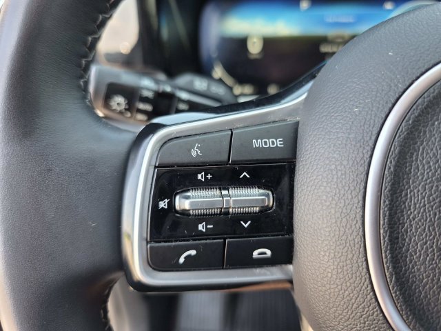 Used 2023 Kia Sorento SX FWD image 15