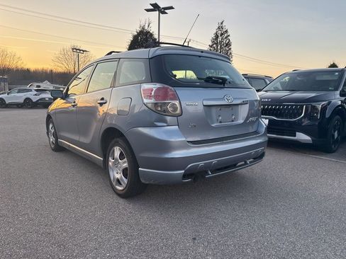 Used 2006 Toyota Matrix image 3