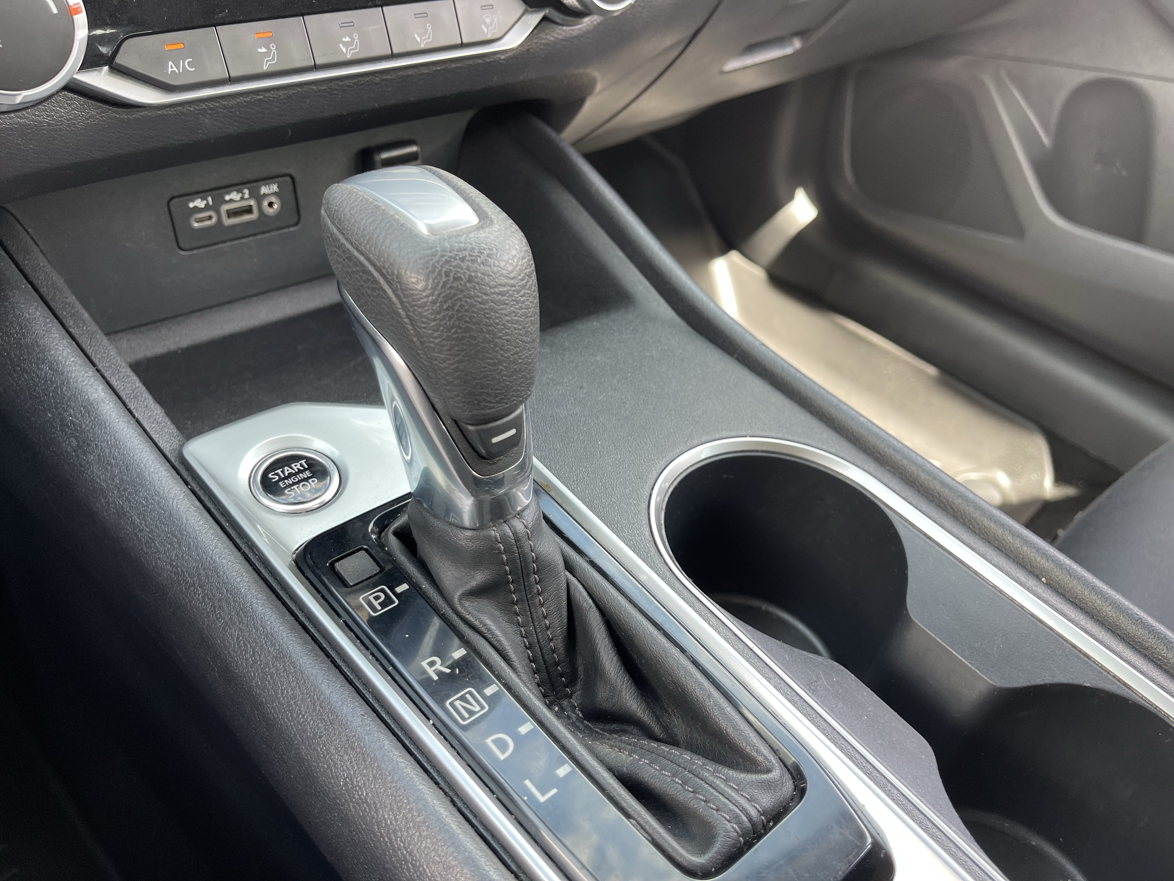 Used 2022 Nissan Altima 2.5 SV FWD image 25