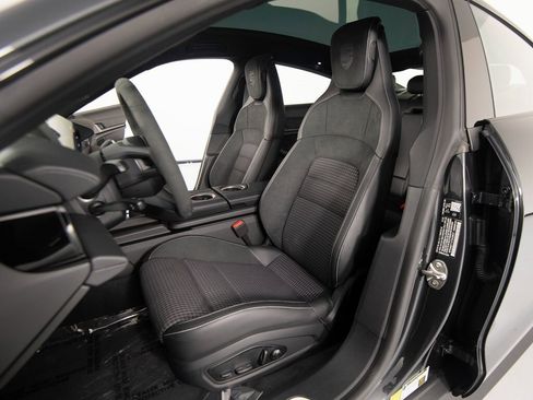 New 2026 Porsche Taycan 4S image 5