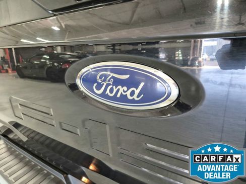 Used 2023 Ford F150 Lariat w/ FX4 Off-Road Package AWD/4WD image 14