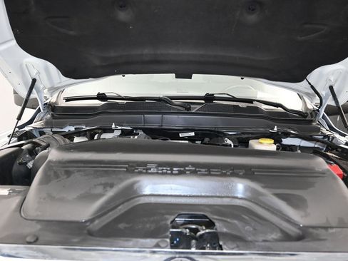 Used 2024 RAM 2500 Big Horn image 27