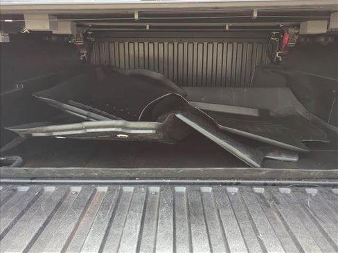 Used 2019 Toyota Tacoma TRD Sport RWD image 10