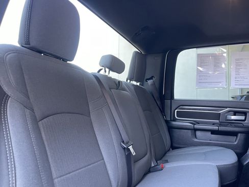 Used 2024 RAM 2500 Big Horn AWD/4WD image 25