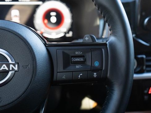 Used 2023 Nissan Pathfinder Platinum w/ Cargo Package image 29