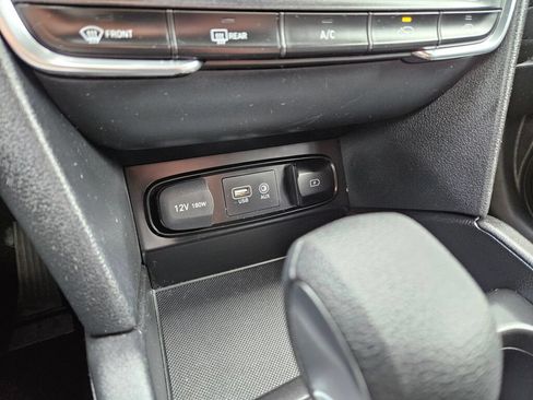 Used 2020 Hyundai Santa Fe SE FWD image 21