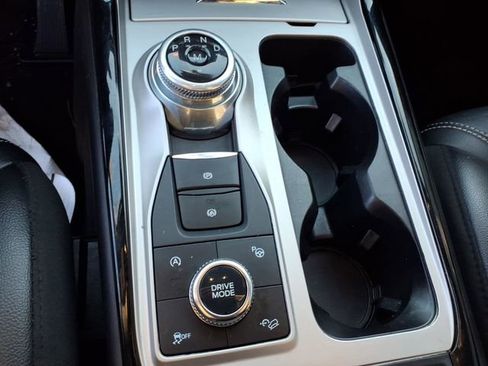 Used 2022 Ford Explorer ST w/ Equipment Group 401A AWD/4WD image 19