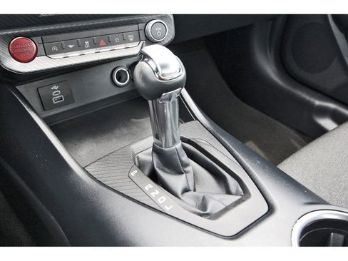 Used 2024 Ford Mustang Coupe RWD image 23