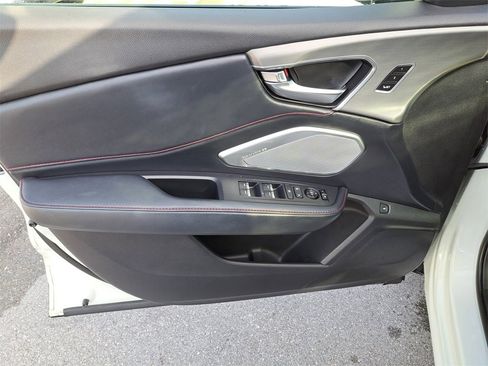 Used 2019 Acura RDX A-Spec image 16