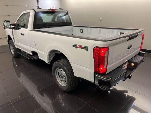 New 2026 Ford F350 XL w/ XL Chrome Package image 4