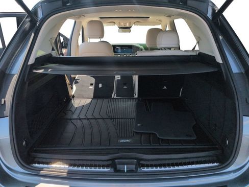 Used 2025 Mercedes-Benz GLE 350 4MATIC w/ AMG Line Exterior image 28