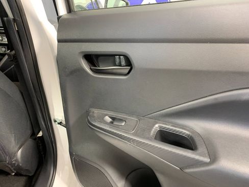 Used 2021 Nissan Versa S FWD image 36