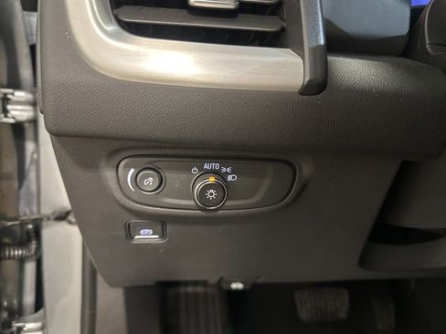 Used 2023 GMC Terrain SLE w/ Driver Convenience Package AWD/4WD image 20