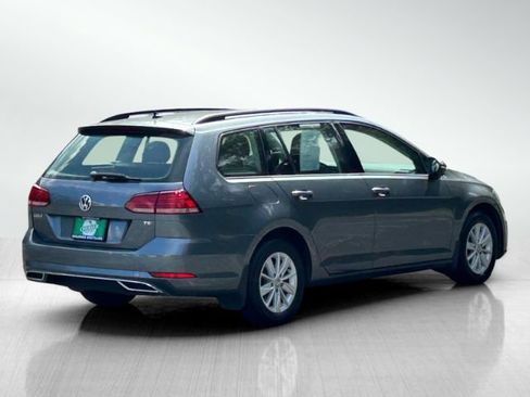 Used 2018 Volkswagen Golf S FWD image 4