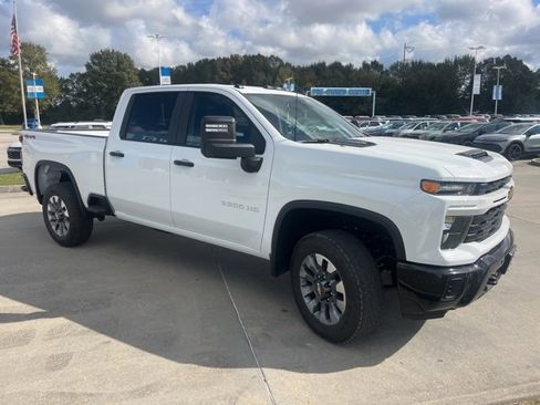 New 2026 Chevrolet Silverado 2500 Custom w/ Custom Value Package image 13