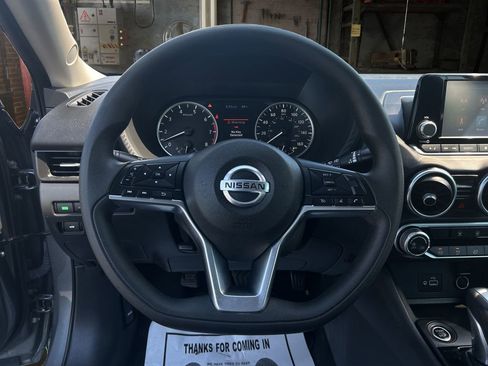 Used 2021 Nissan Sentra S w/ Electronics Package FWD image 19