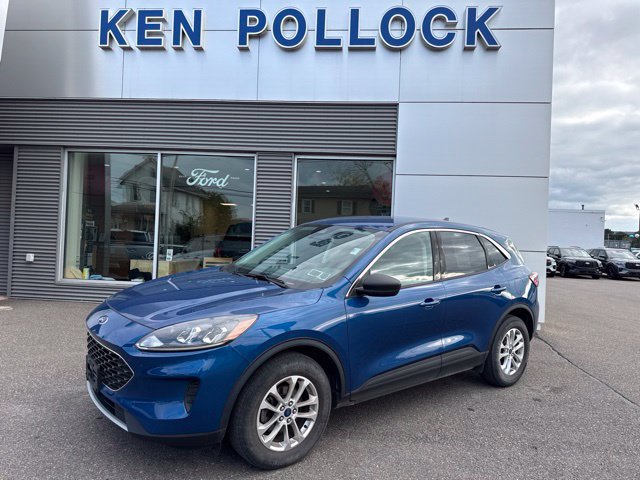 Used 2022 Ford Escape SE w/ Convenience Package AWD/4WD image 2
