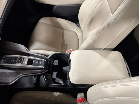 Used 2018 Honda Clarity Touring image 25