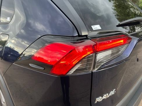 Used 2024 Toyota RAV4 XLE AWD/4WD image 10