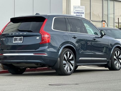 Certified 2023 Volvo XC90 T8 Ultimate w/ Lounge Package image 2