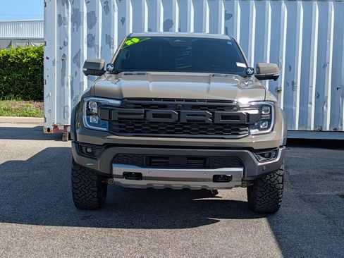 Certified 2025 Ford Ranger Raptor AWD/4WD image 9
