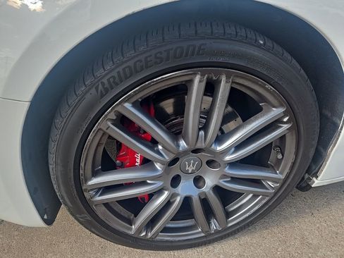 Used 2018 Maserati Ghibli S image 7