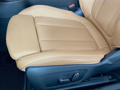 New 2026 BMW 230i Coupe w/ Convenience Package image 21