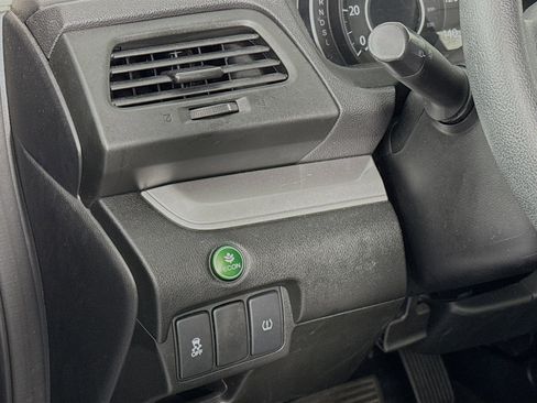 Used 2015 Honda CR-V LX image 10