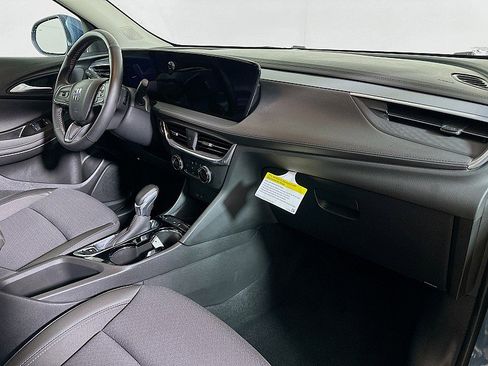 Used 2024 Buick Encore GX Preferred w/ Comfort Package image 25