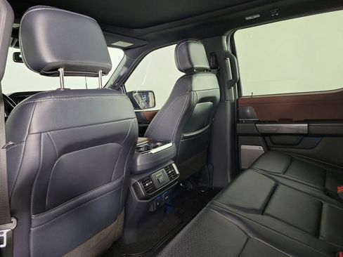 Used 2021 Ford F150 Lariat w/ Equipment Group 502A High image 9