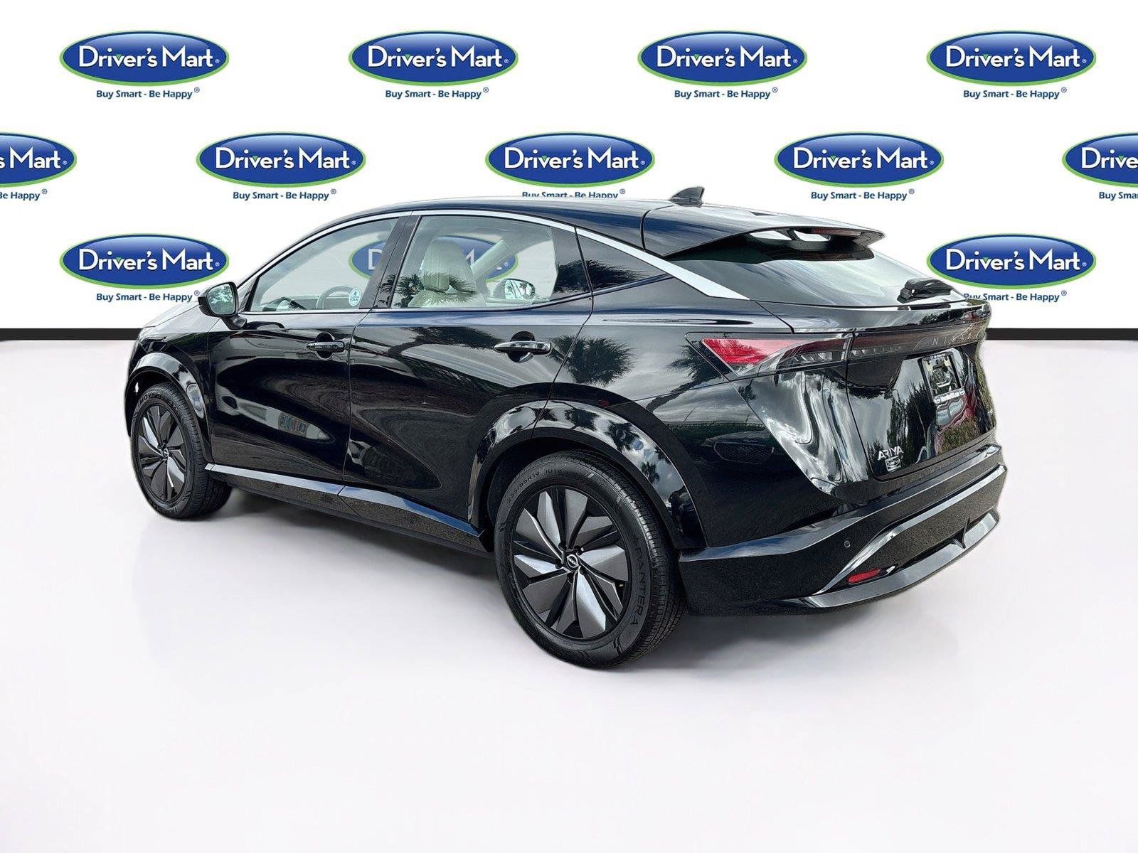 Used 2023 Nissan Ariya FWD image 5