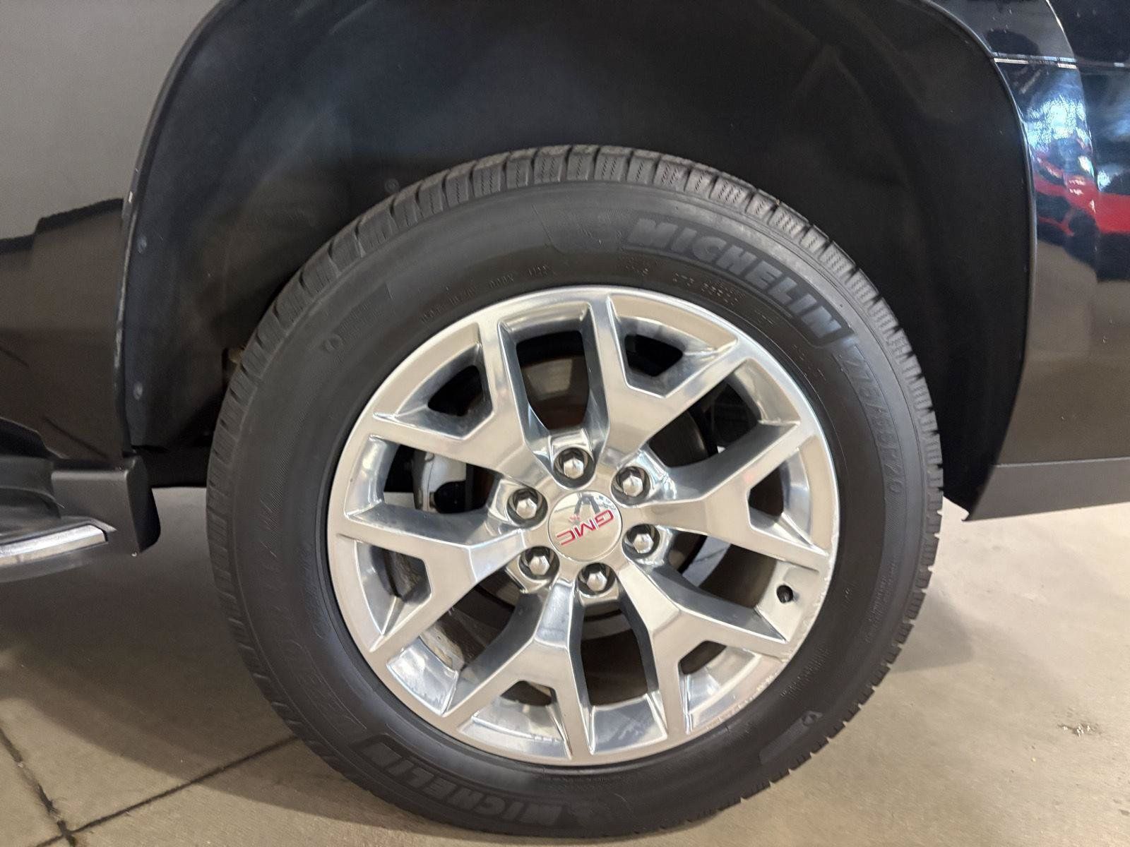 Used 2016 GMC Yukon SLT w/ Open Road Package AWD/4WD image 64