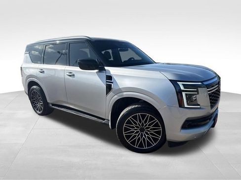Certified 2026 Nissan Armada SV RWD image 1